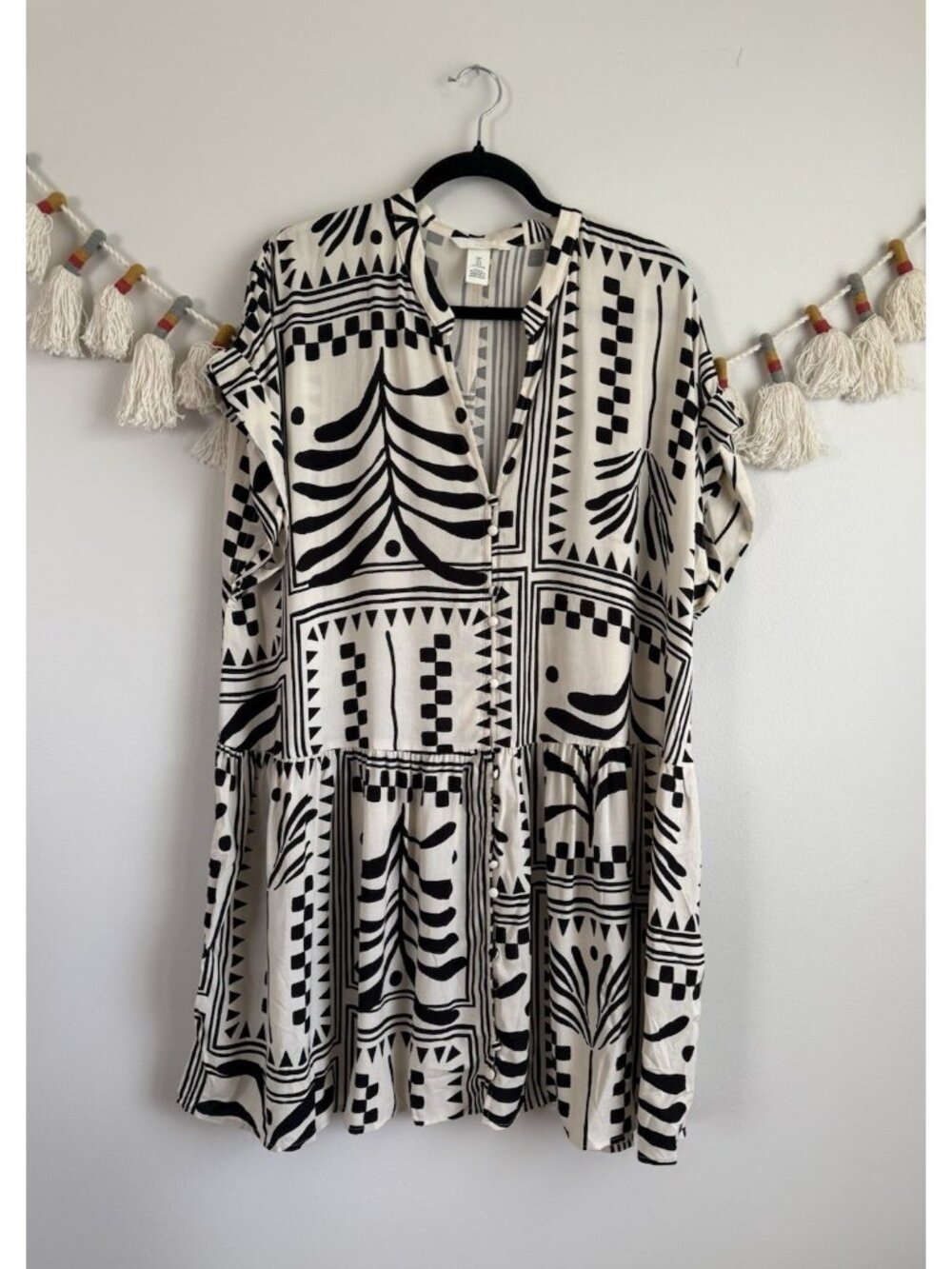 H&M Geometric Abstract Tiered Mini Flowy Shirt Dress Boho Beachy Artsy Peasant L